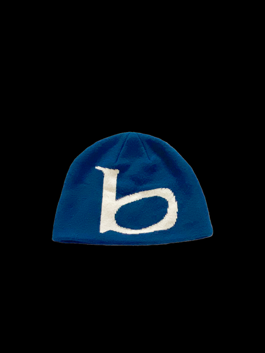 the "B" Beanie